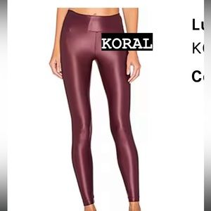 KORAL leggins